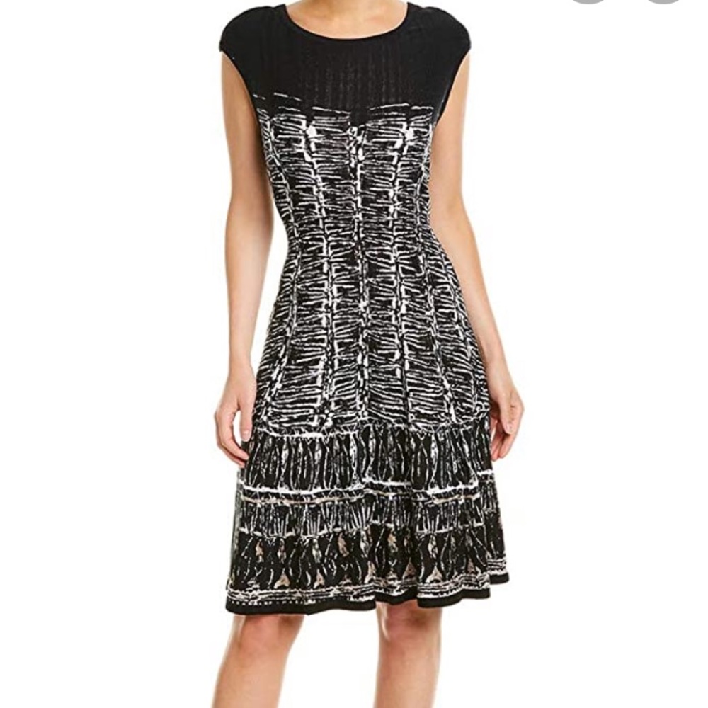 NIC + ZOE Small GEO PRINT KNIT SLEEVELESS FIT & FLARE DRESS